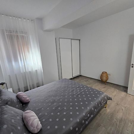 Bistriţa Apartament Zona Isu 아파트 외부 사진