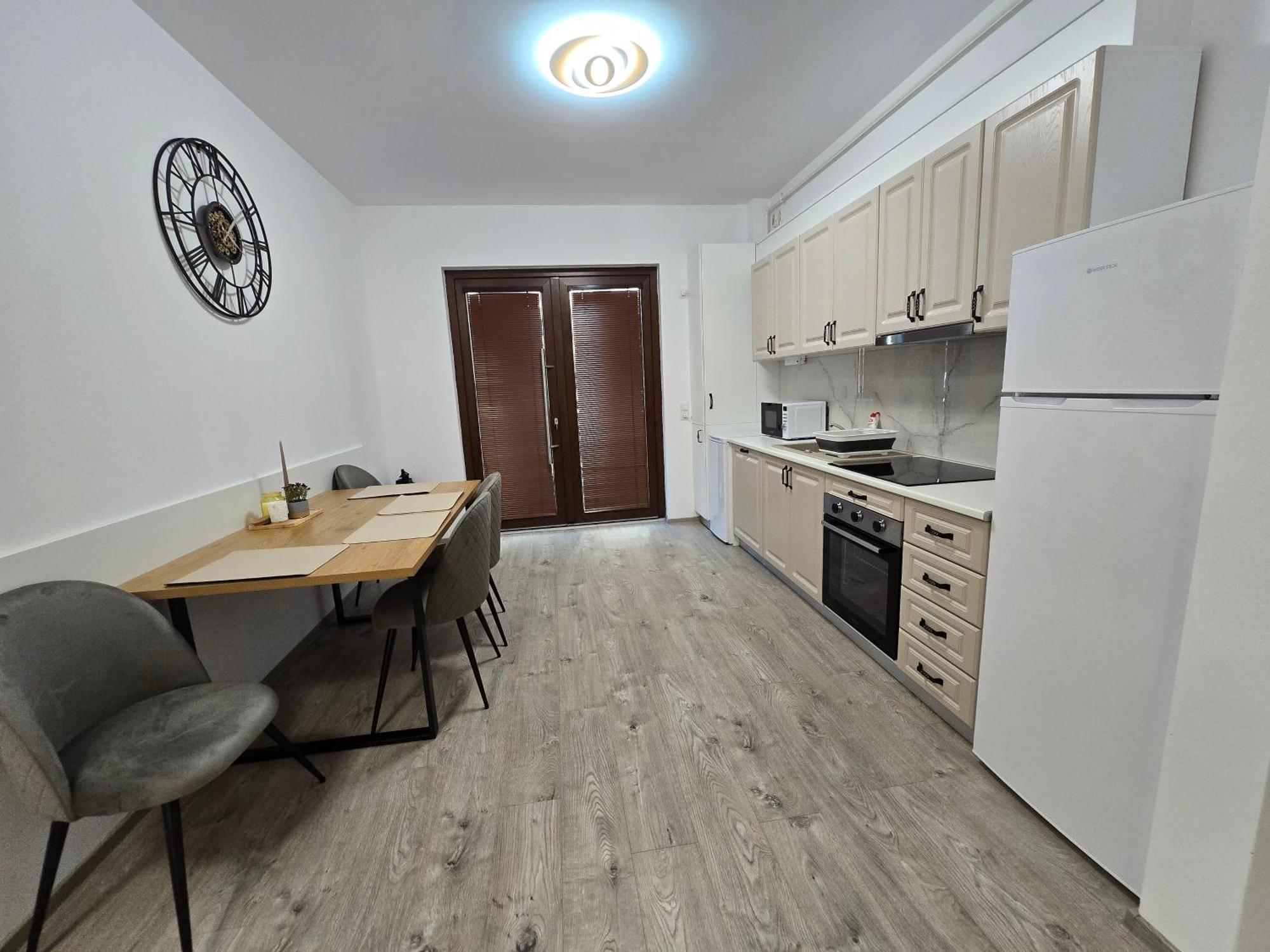 Bistriţa Apartament Zona Isu 아파트 외부 사진